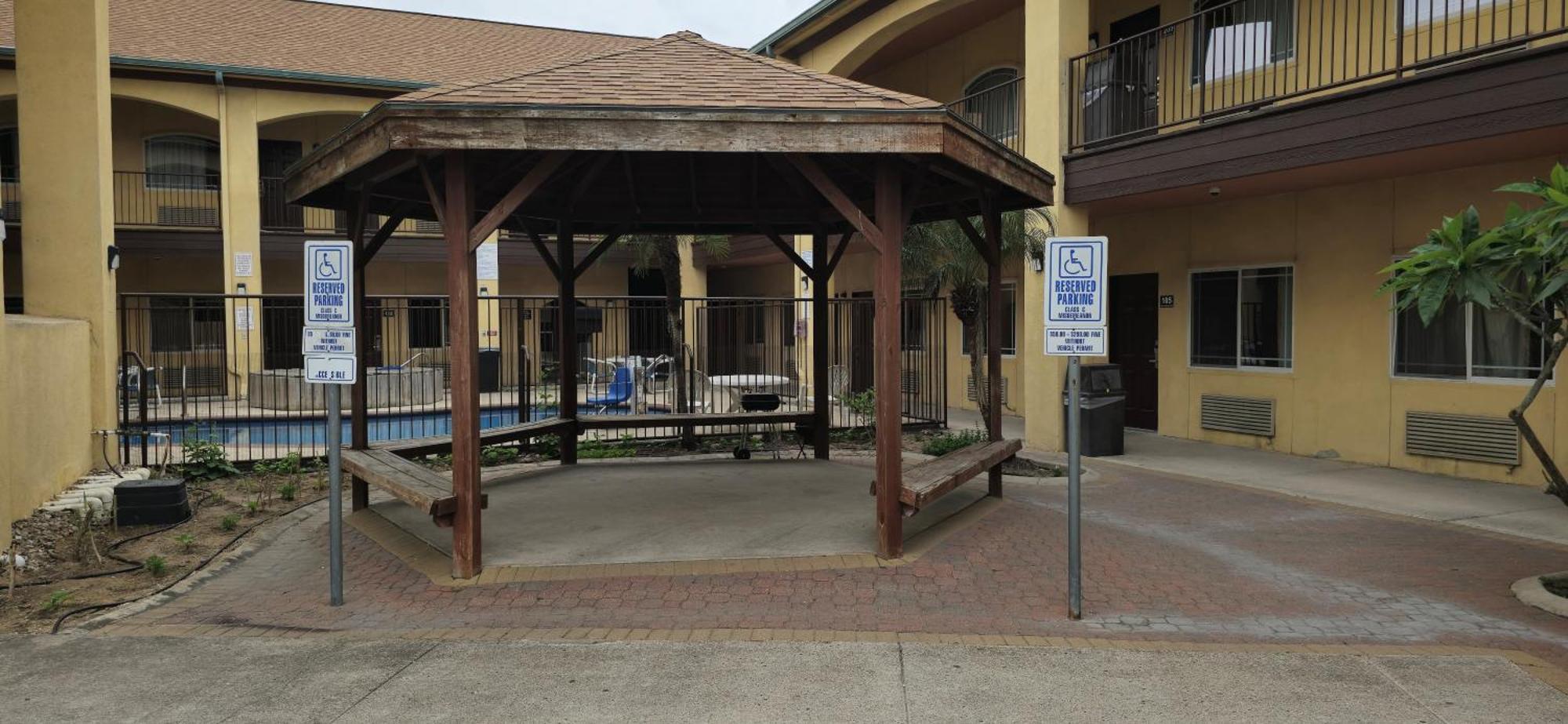 Texas Inn And Suites Rgv Edinburg Zewnętrze zdjęcie
