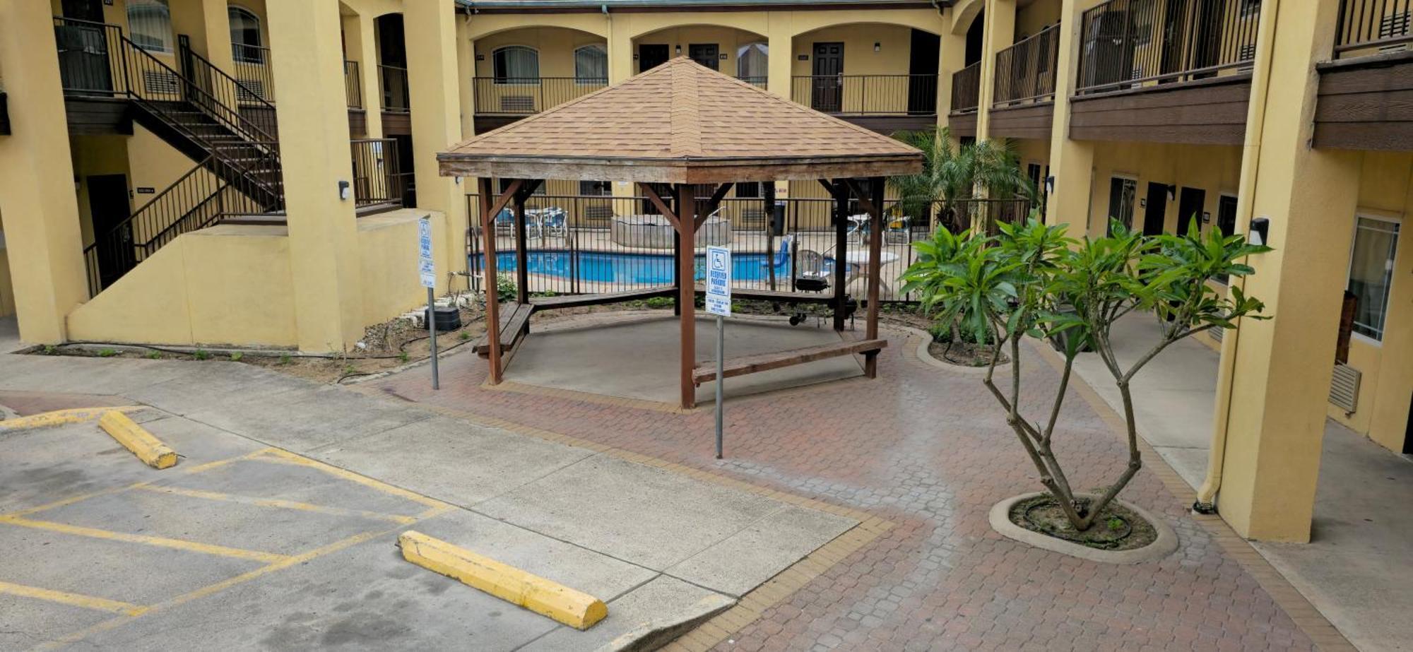 Texas Inn And Suites Rgv Edinburg Zewnętrze zdjęcie